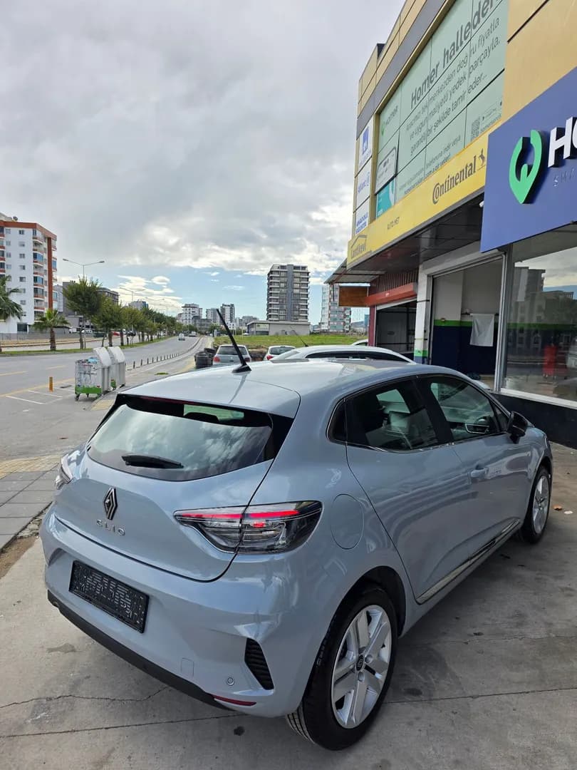 CLIO 2025 1.0 BENZİN - Fotoğraf 12