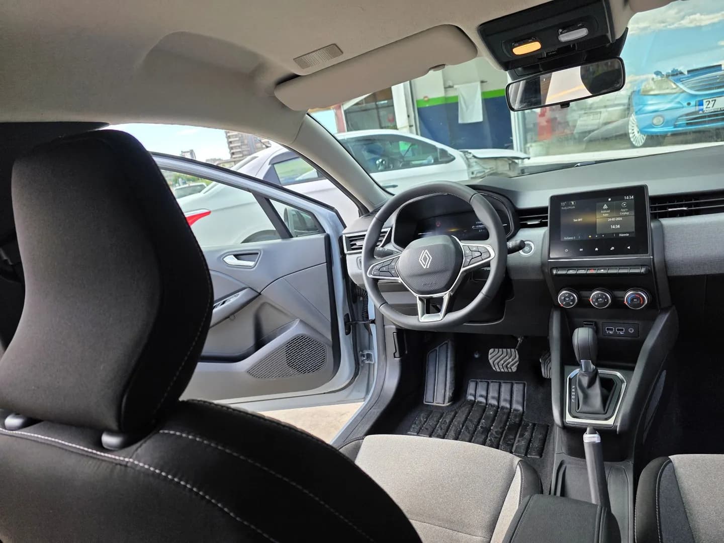 CLIO 2025 1.0 BENZİN - Fotoğraf 5